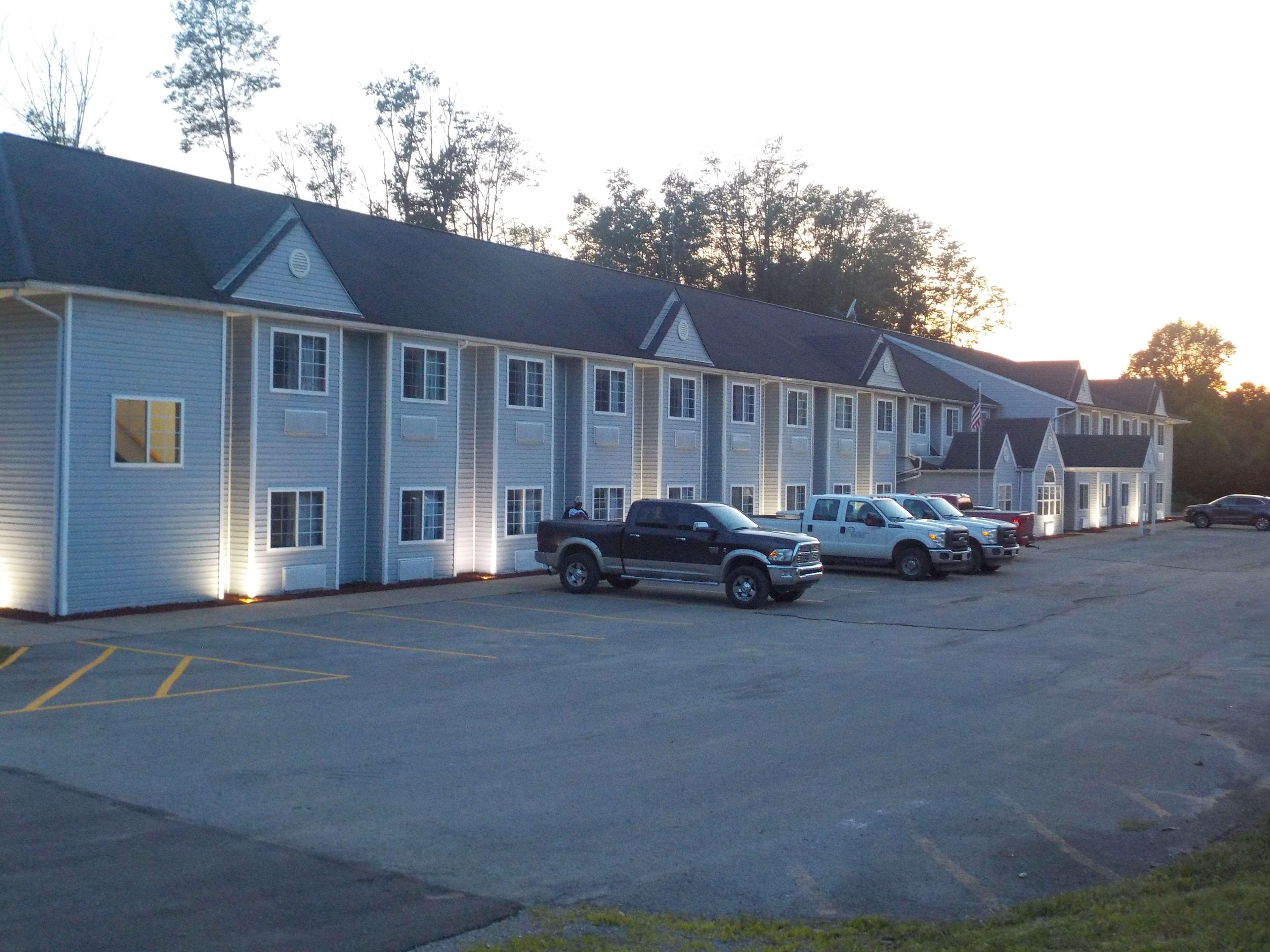 Mj Inn And Suites Marienville Zewnętrze zdjęcie