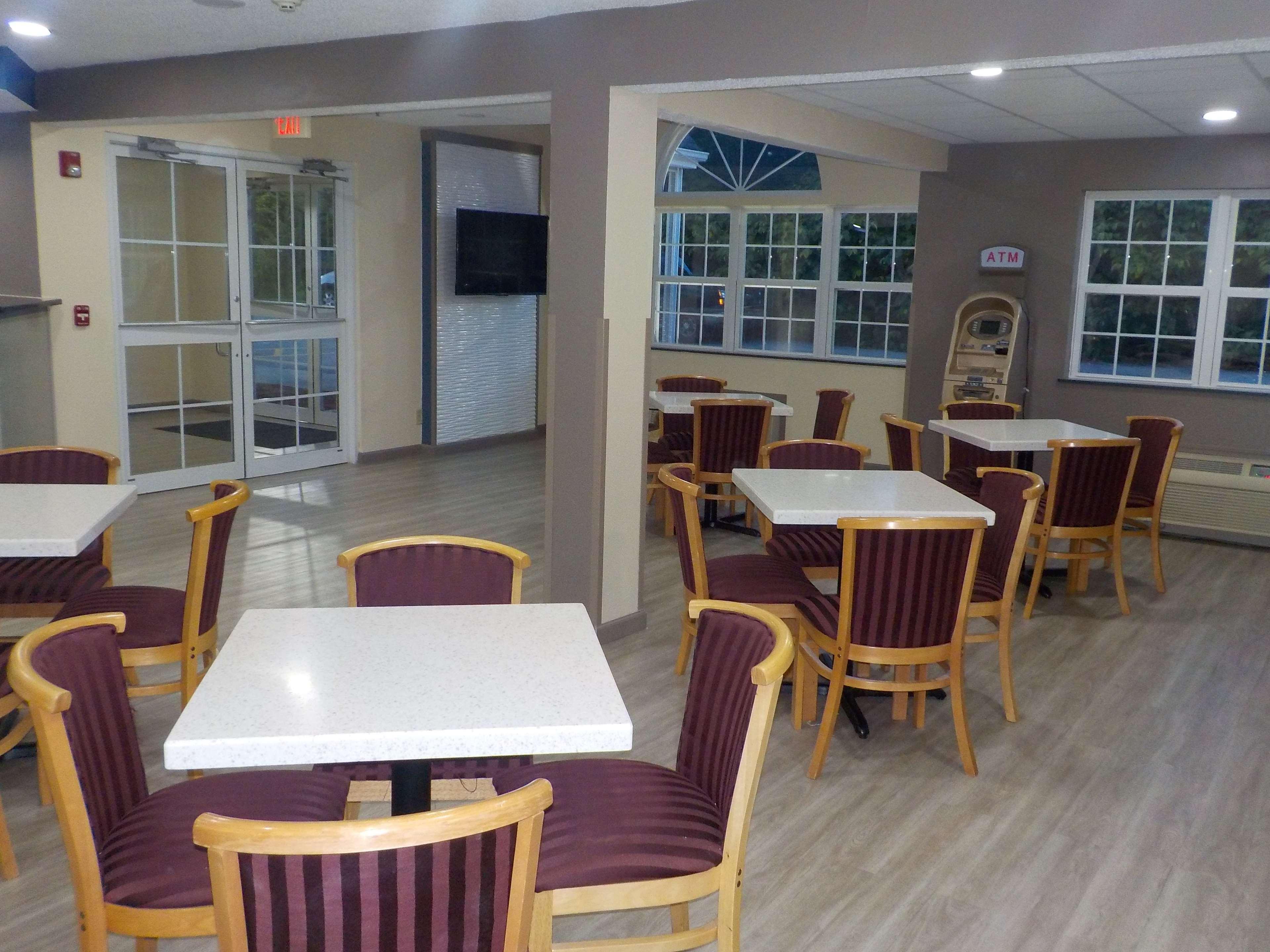 Mj Inn And Suites Marienville Wnętrze zdjęcie