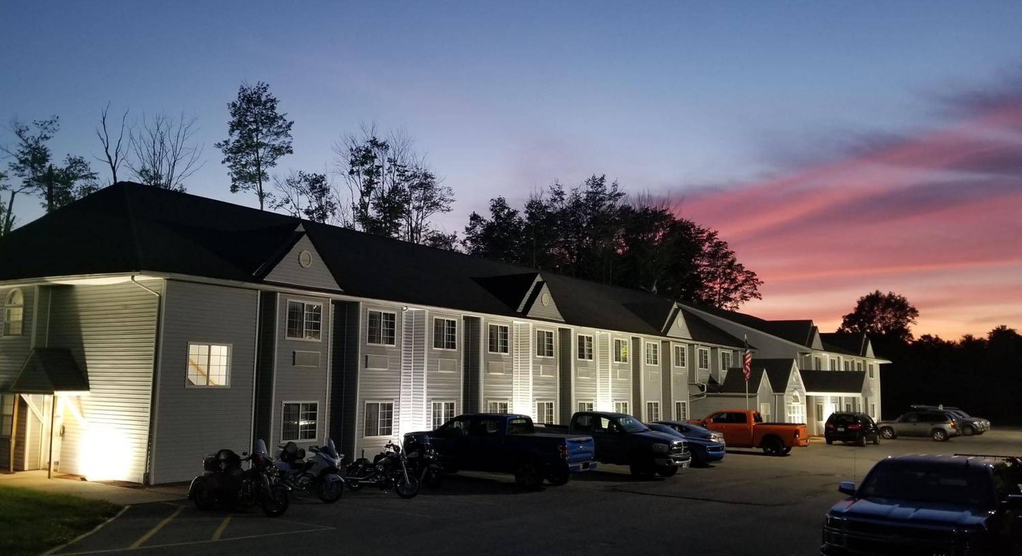 Mj Inn And Suites Marienville Zewnętrze zdjęcie